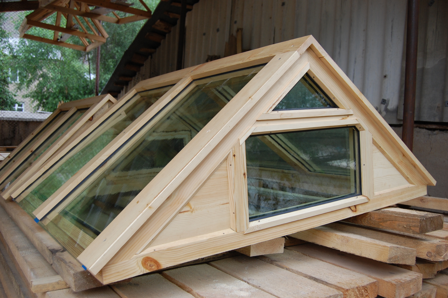 Рӯдз (окно на крыше)